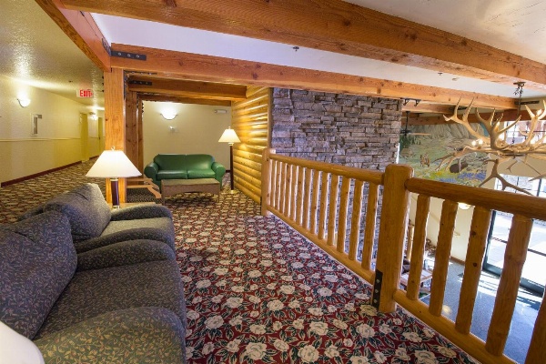 Murphys Suites image 4